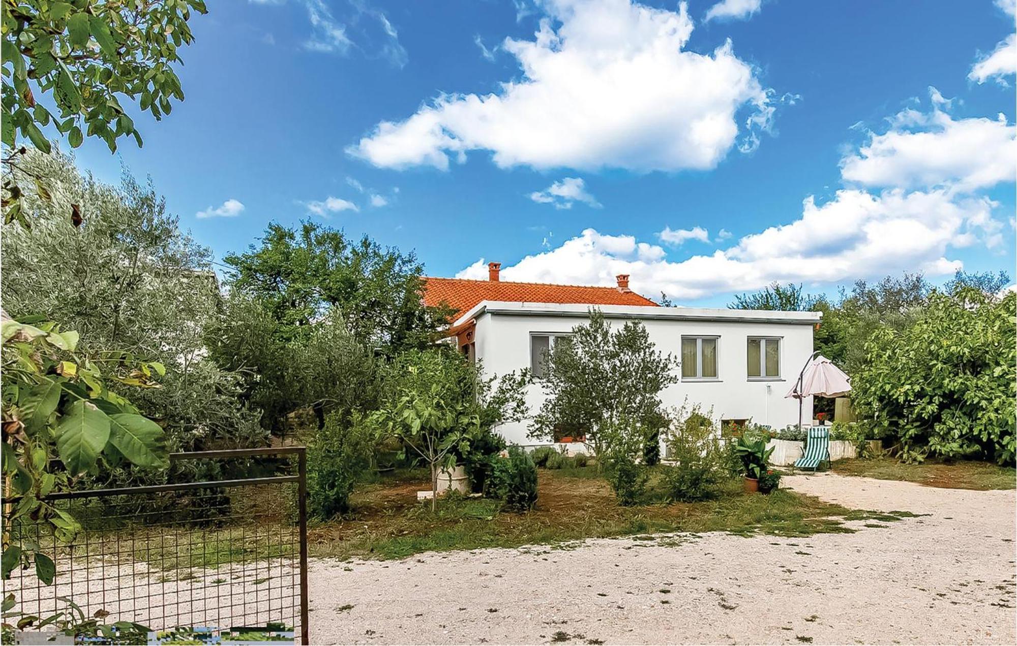 Awesome Apartment In Dobrinj With Wifi Exterior photo