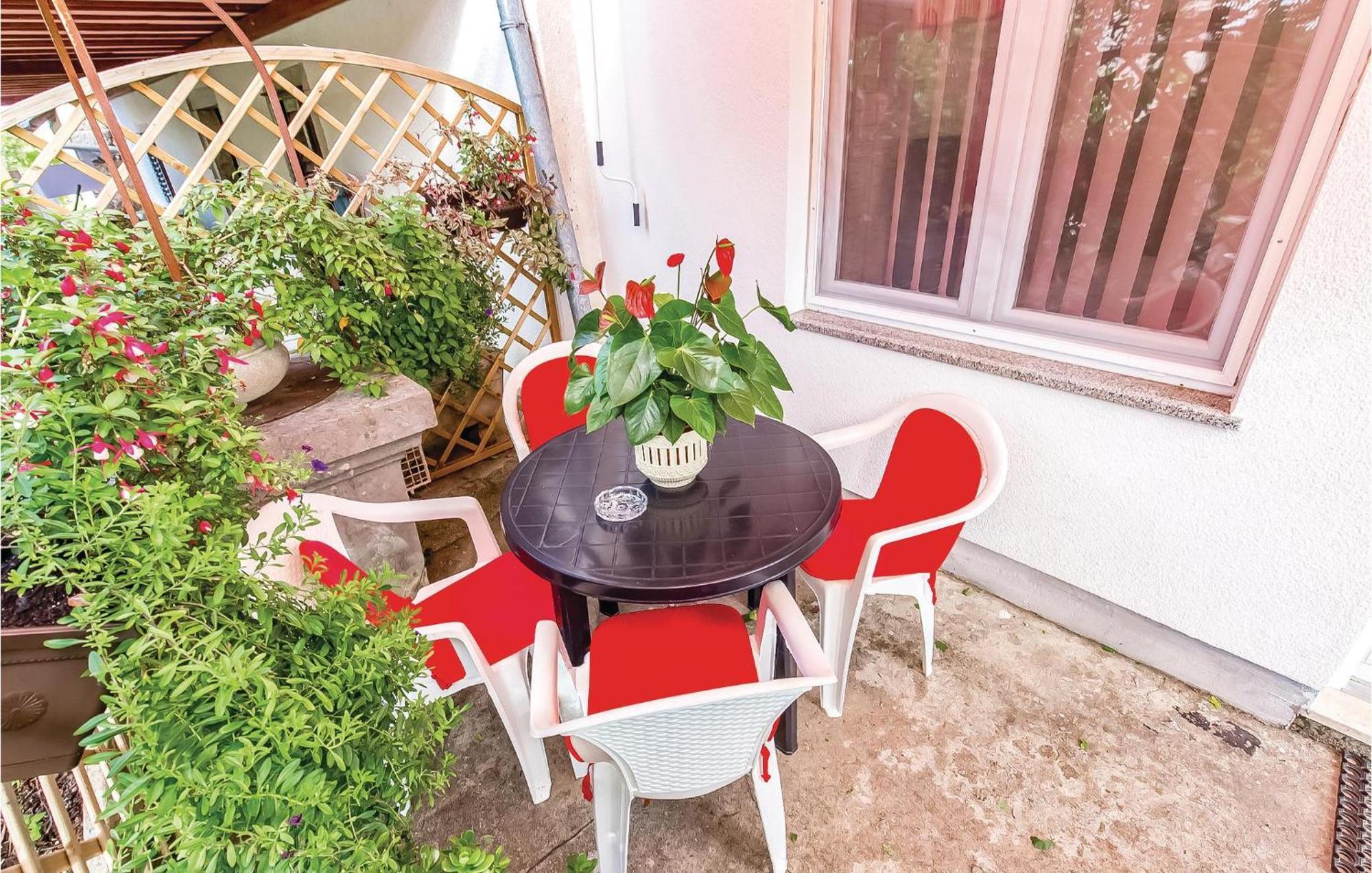 Awesome Apartment In Dobrinj With Wifi Exterior photo